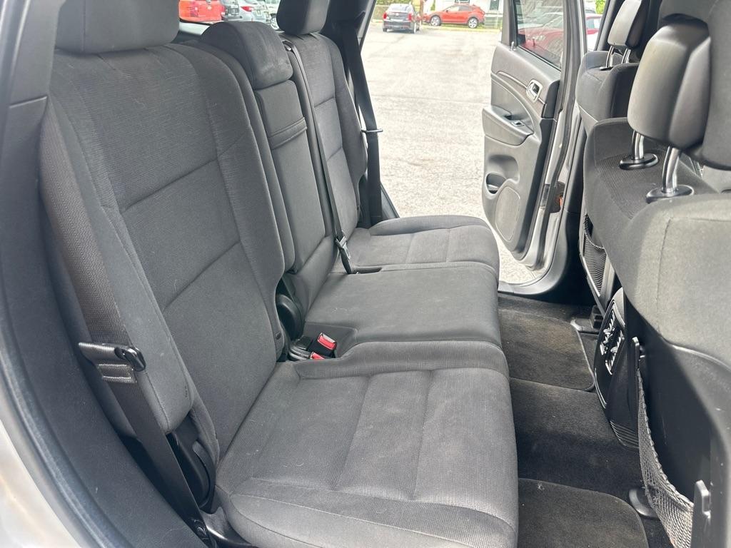 Jeep Grand Cherokee 4dr Laredo 4WD 2012