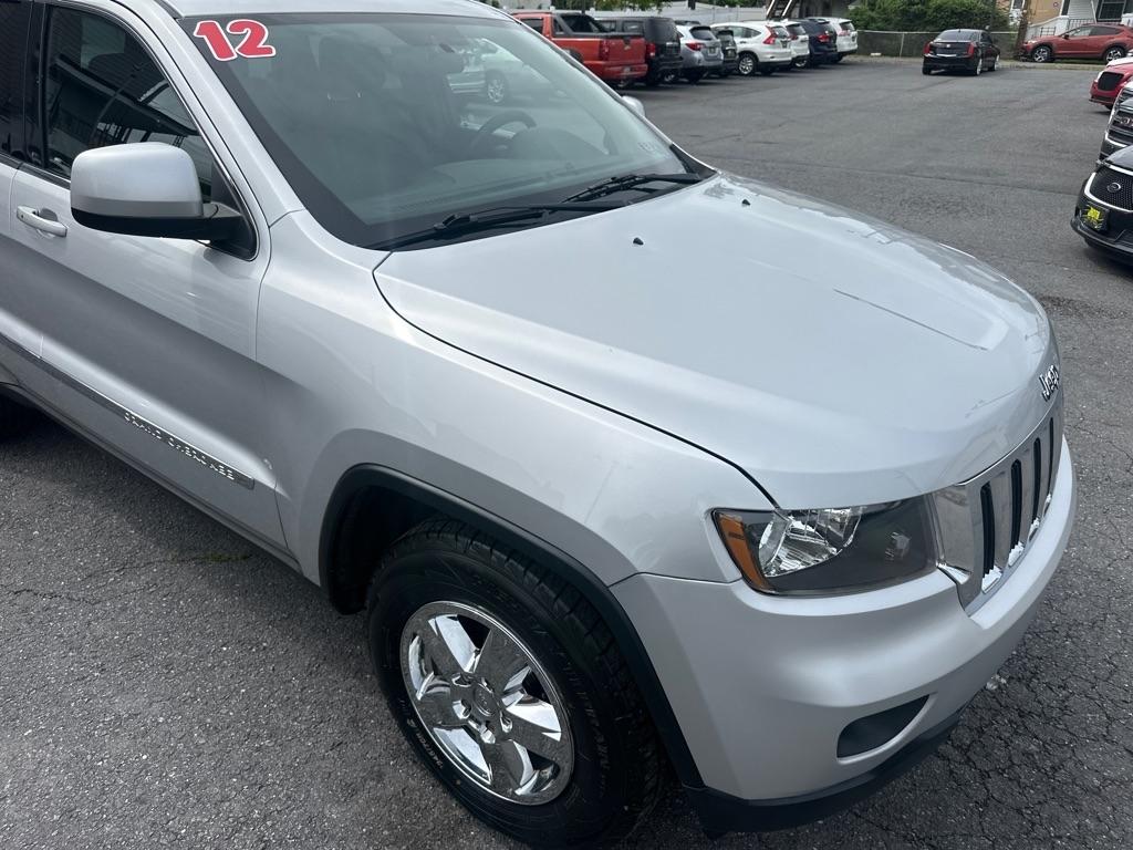 Jeep Grand Cherokee 4dr Laredo 4WD 2012