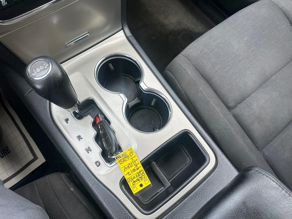 Jeep Grand Cherokee 4dr Laredo 4WD 2012