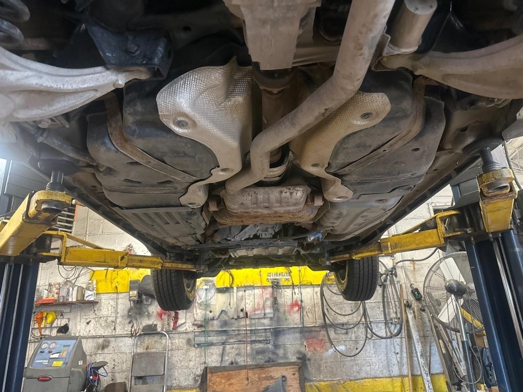 Jeep Grand Cherokee 4dr Laredo 4WD 2012