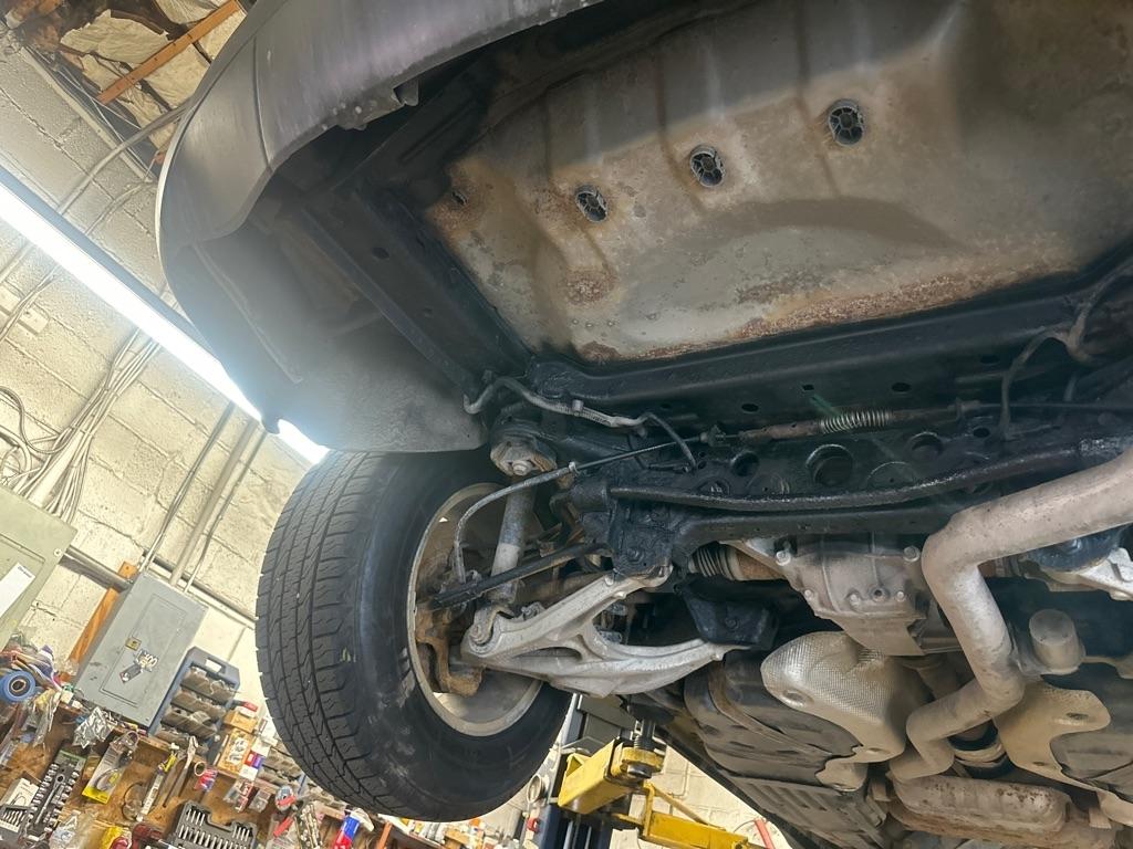 Jeep Grand Cherokee 4dr Laredo 4WD 2012