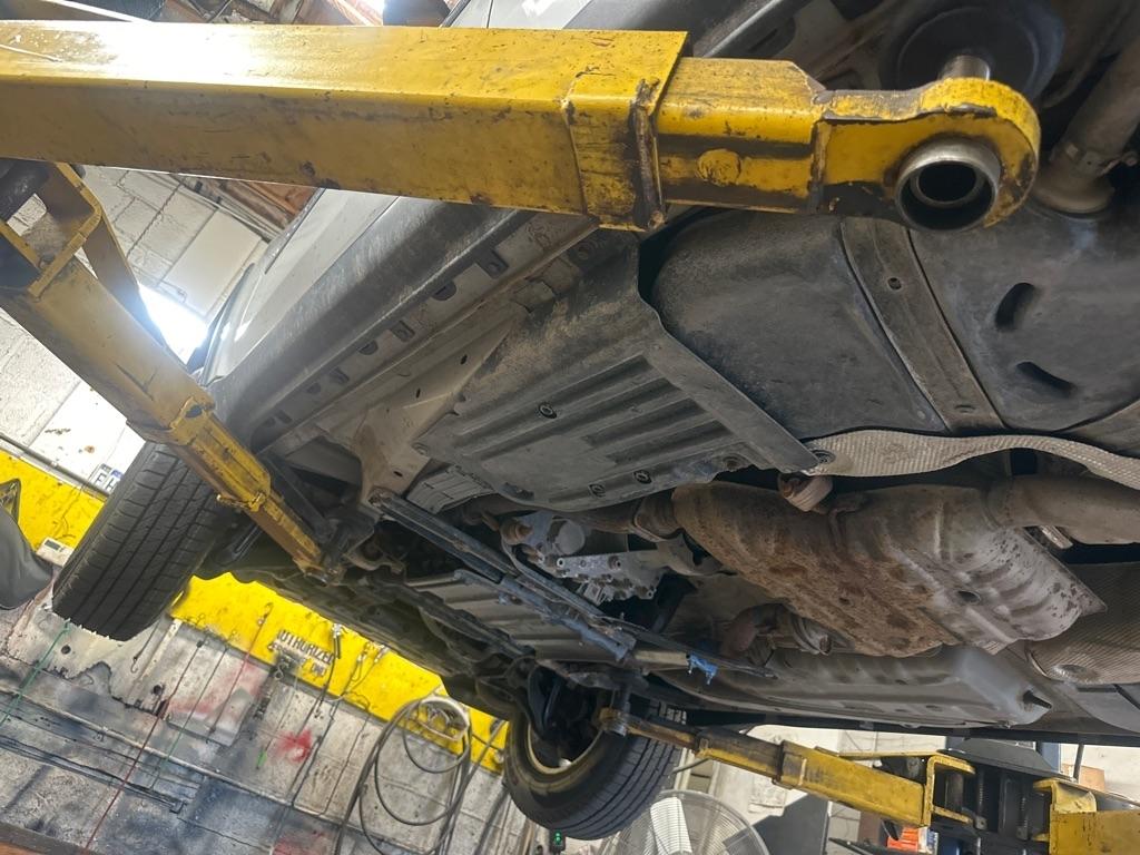 Jeep Grand Cherokee 4dr Laredo 4WD 2012