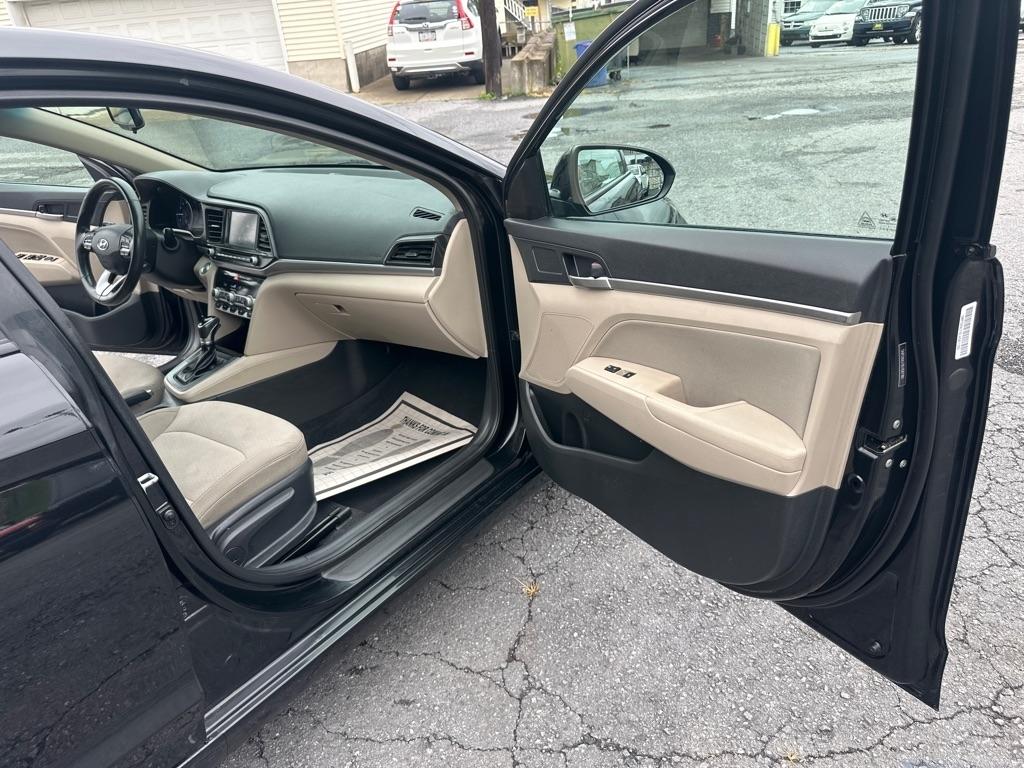 Hyundai Elantra Value Edition 4D Sedan 2020