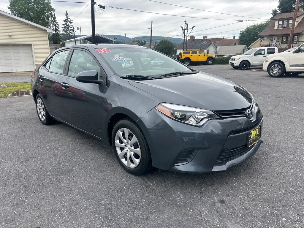 Toyota Corolla LE 4D Sedan 2016 Toyota Corolla LE 4D Sedan 2016
