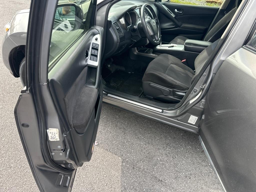 Nissan Murano S 4D SUV AWD 2013