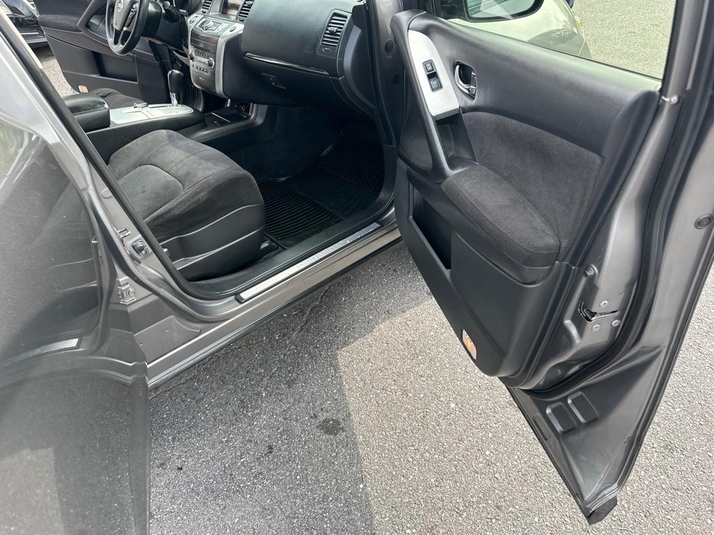 Nissan Murano S 4D SUV AWD 2013