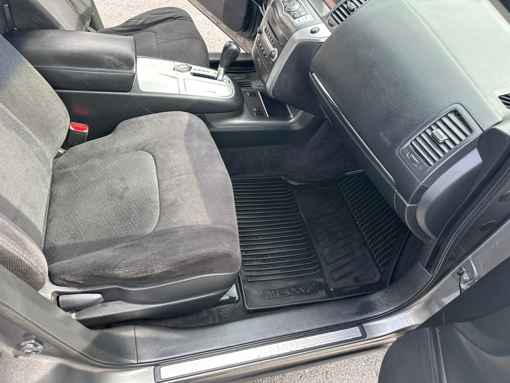 Nissan Murano S 4D SUV AWD 2013