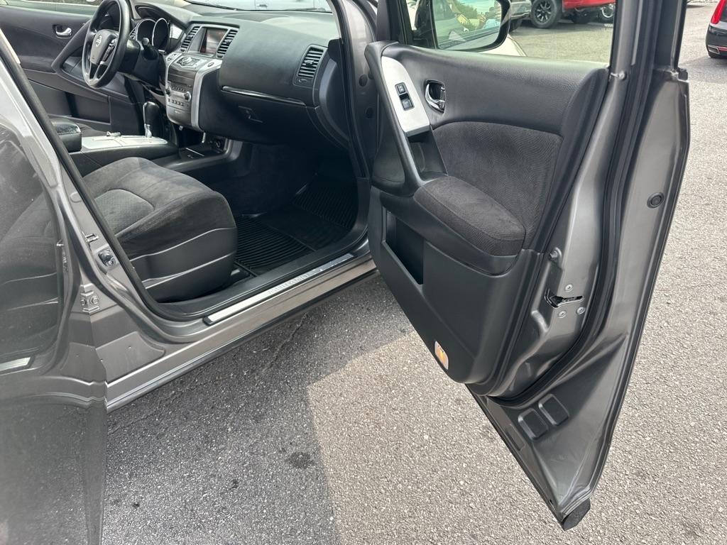 Nissan Murano S 4D SUV AWD 2013