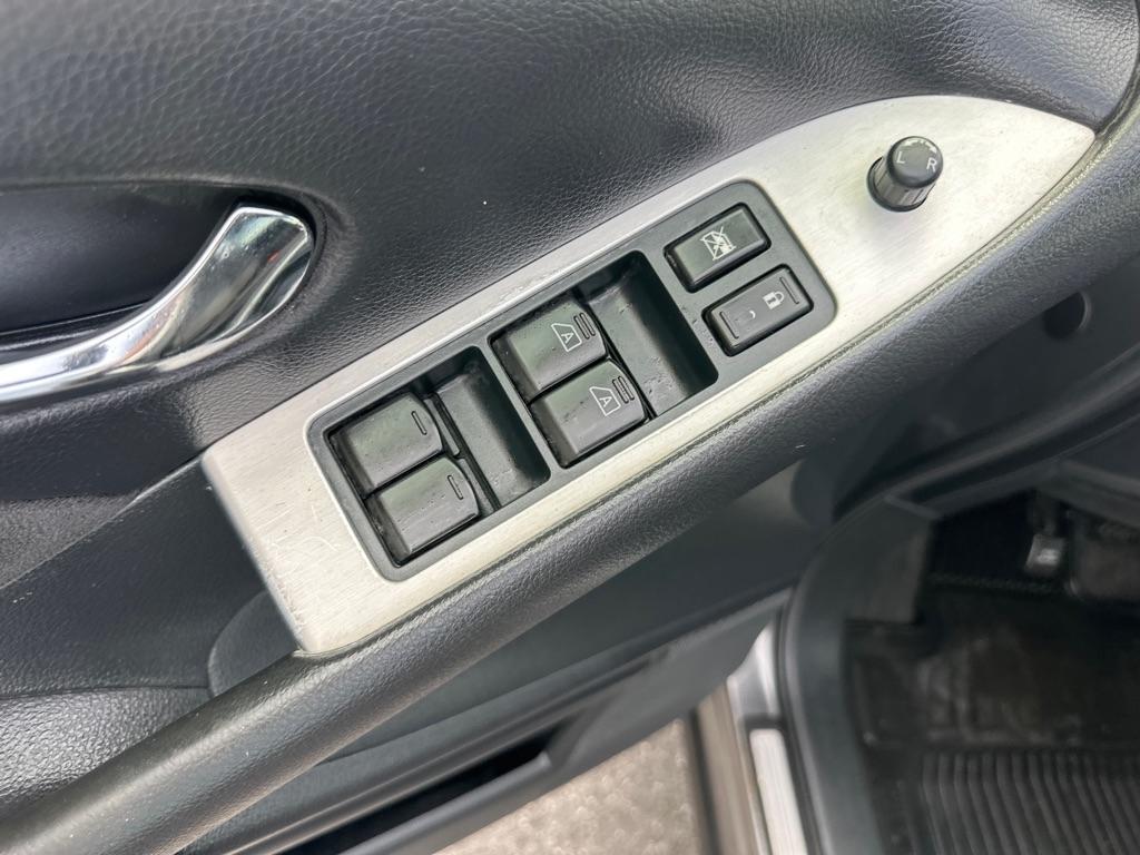 Nissan Murano S 4D SUV AWD 2013