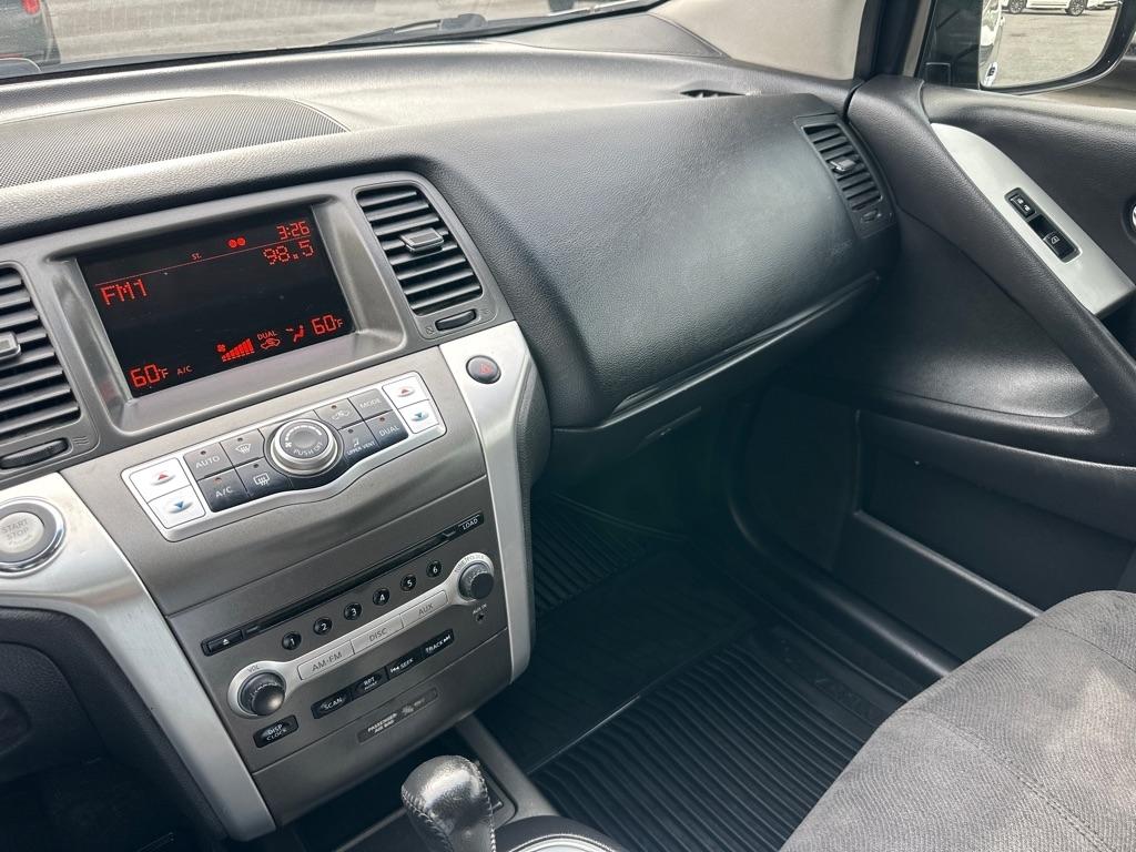 Nissan Murano S 4D SUV AWD 2013