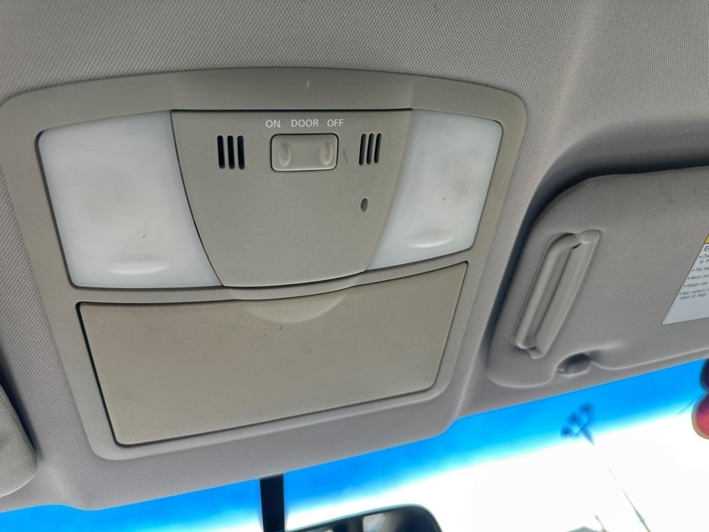 Nissan Murano S 4D SUV AWD 2013