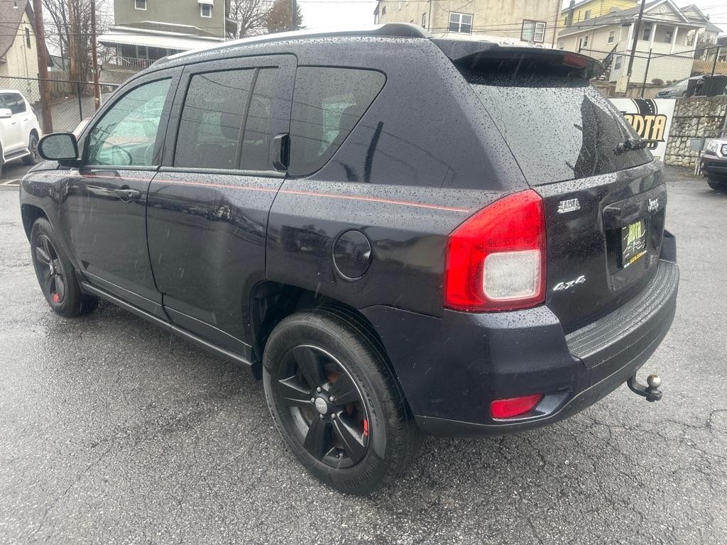 Jeep Compass 4WD 4dr Sport *Ltd Avail* 2011