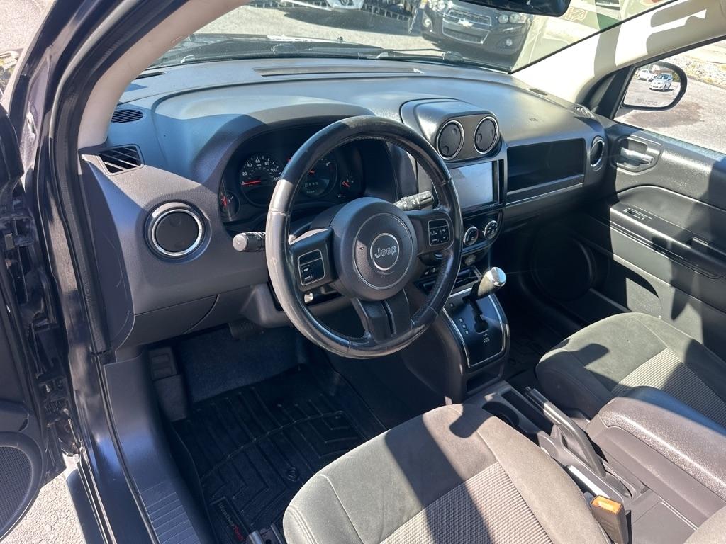 Jeep Compass 4WD 4dr Sport *Ltd Avail* 2011