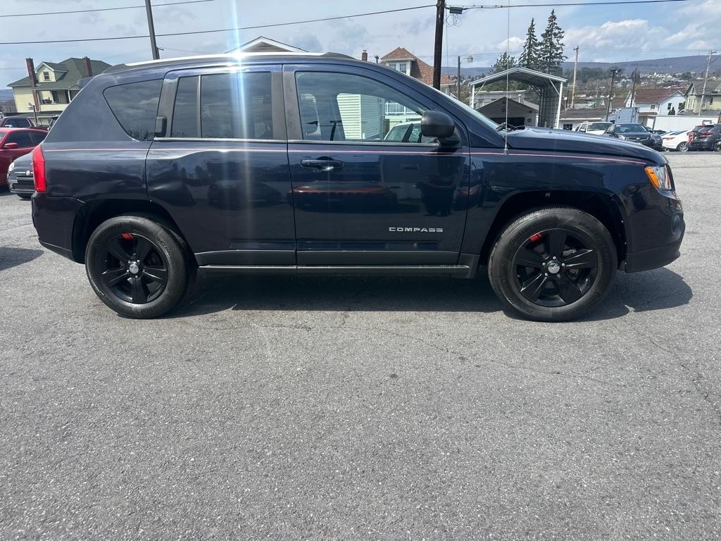 Jeep Compass 4WD 4dr Sport *Ltd Avail* 2011