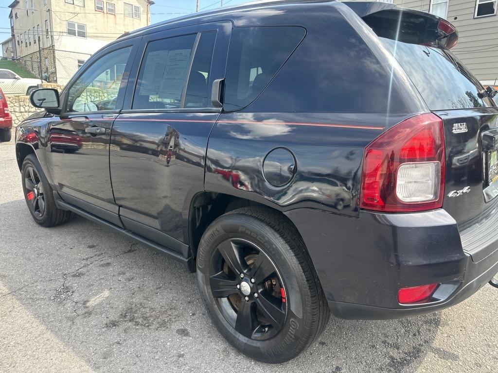 Jeep Compass 4WD 4dr Sport *Ltd Avail* 2011