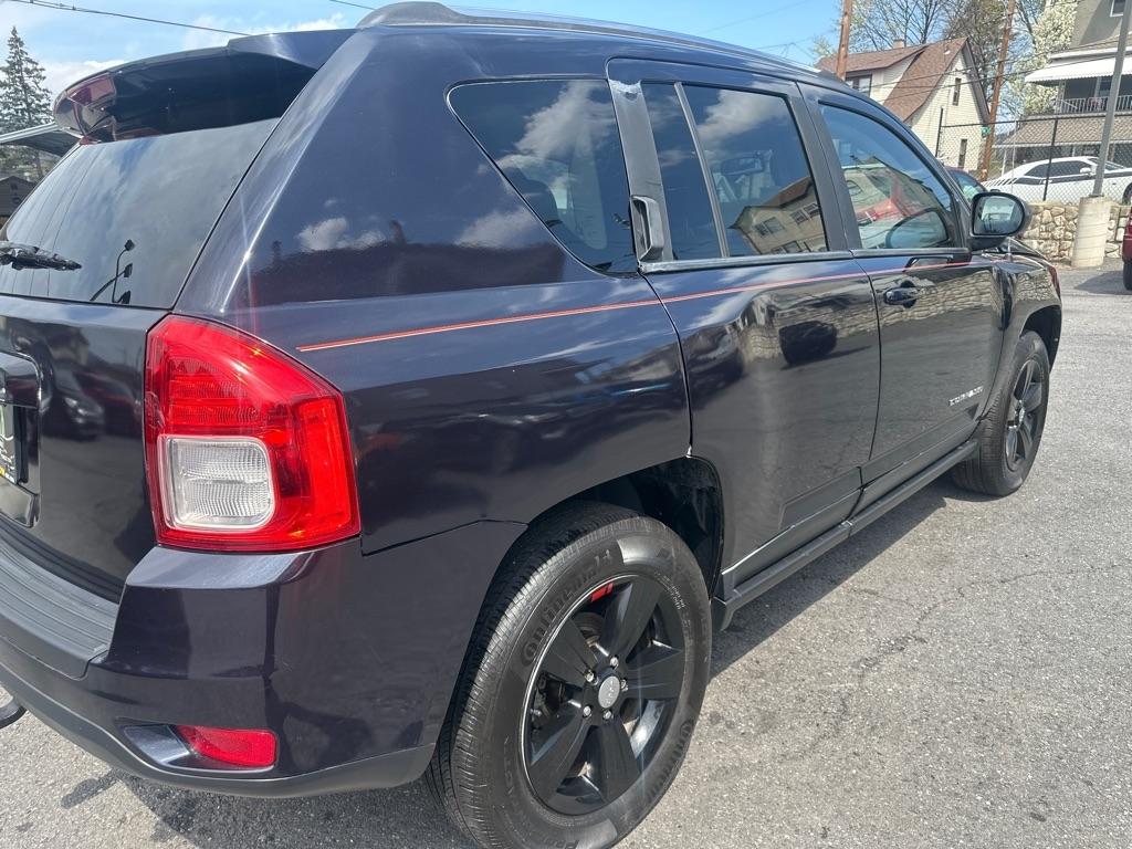 Jeep Compass 4WD 4dr Sport *Ltd Avail* 2011