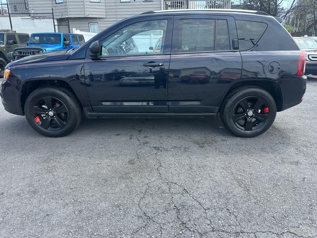 Jeep Compass 4WD 4dr Sport *Ltd Avail* 2011