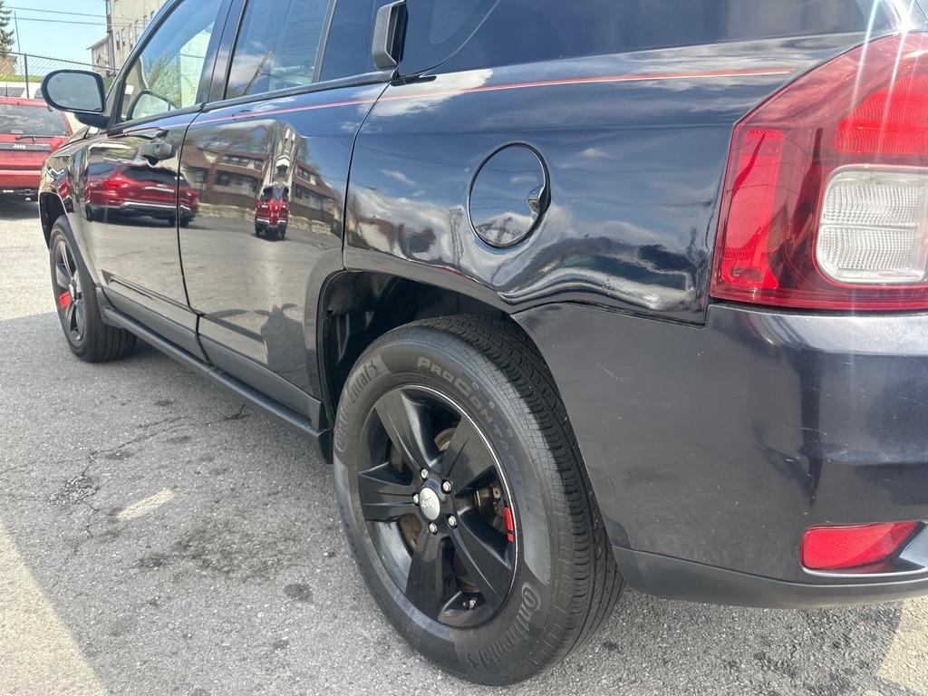 Jeep Compass 4WD 4dr Sport *Ltd Avail* 2011