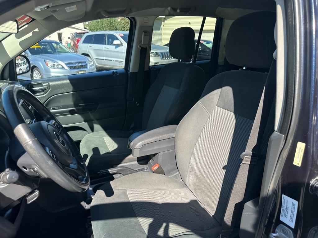 Jeep Compass 4WD 4dr Sport *Ltd Avail* 2011