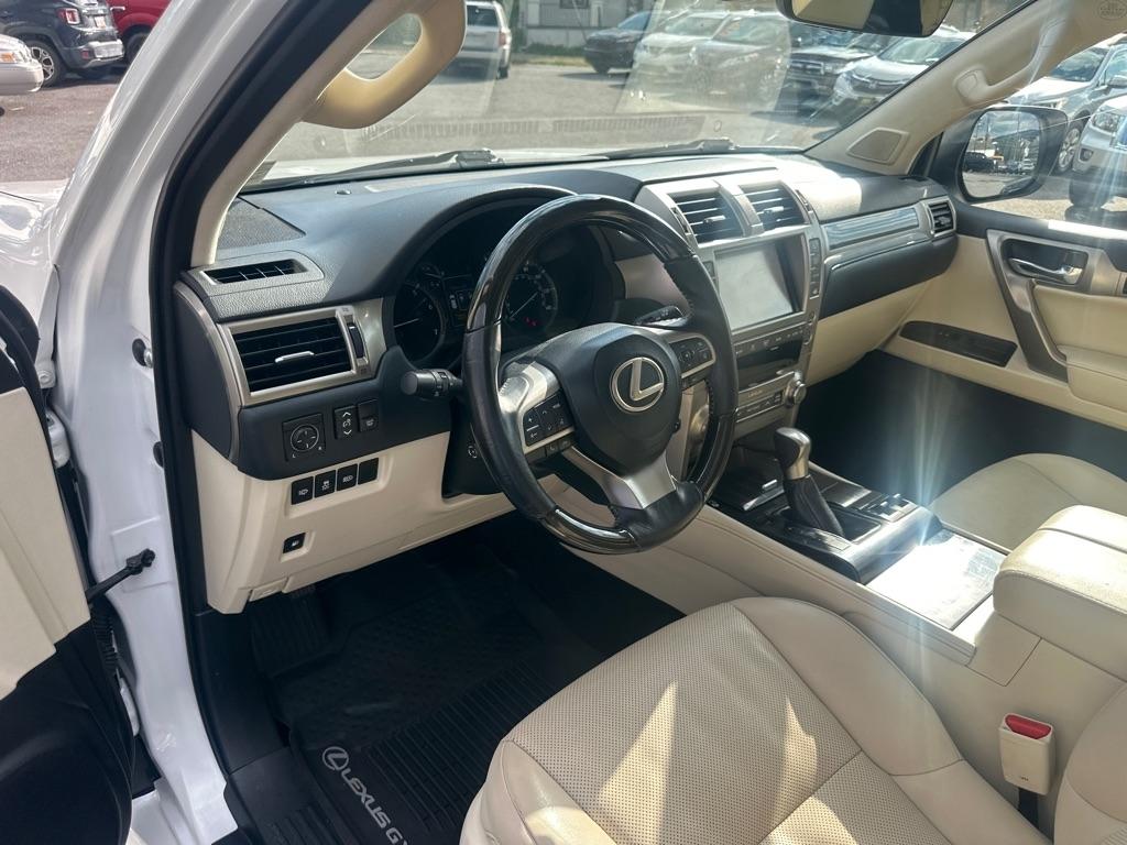Lexus GX 460 4WD 4dr Premium 2020