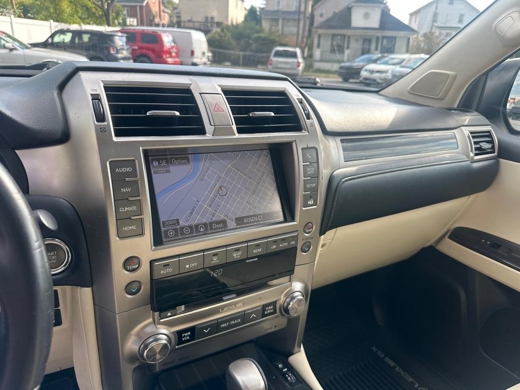 Lexus GX 460 4WD 4dr Premium 2020
