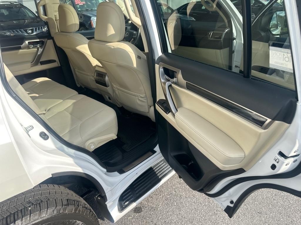 Lexus GX 460 4WD 4dr Premium 2020