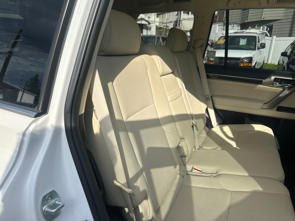Lexus GX 460 4WD 4dr Premium 2020
