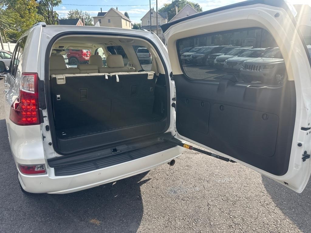 Lexus GX 460 4WD 4dr Premium 2020