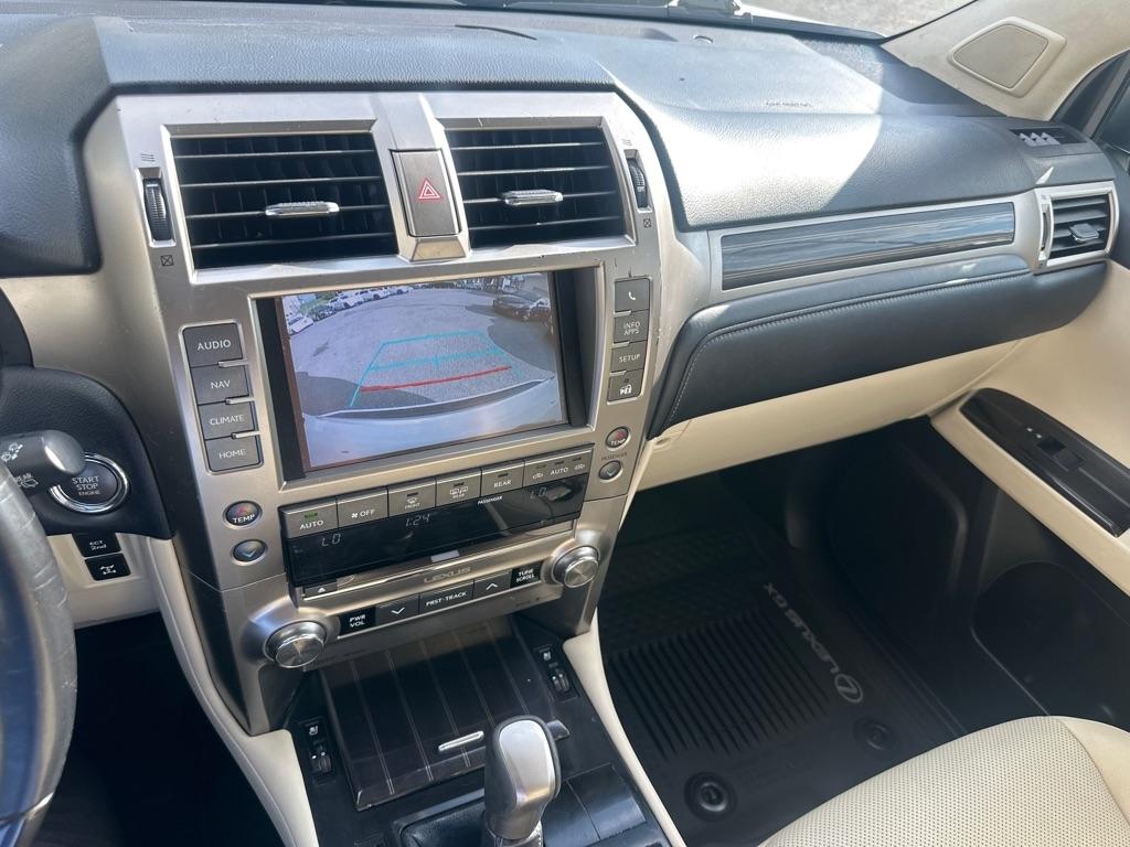 Lexus GX 460 4WD 4dr Premium 2020