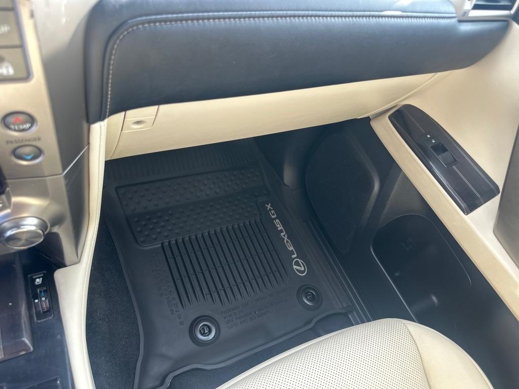 Lexus GX 460 4WD 4dr Premium 2020