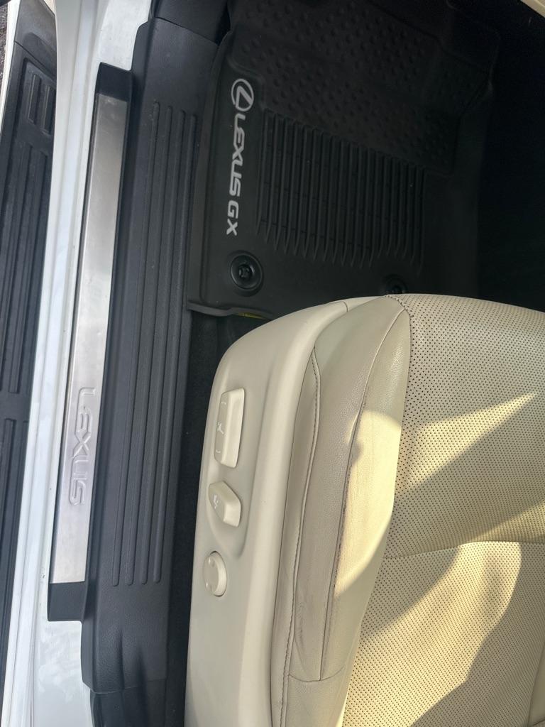 Lexus GX 460 4WD 4dr Premium 2020