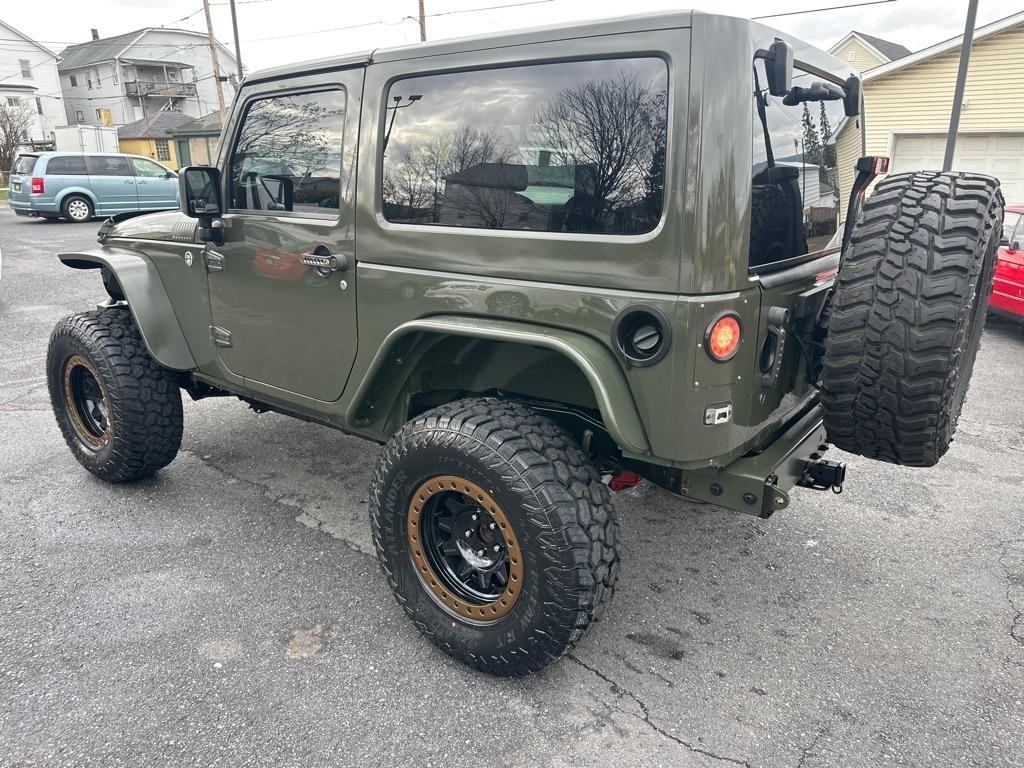 Jeep Wrangler 4WD 2dr Freedom Edition 2015