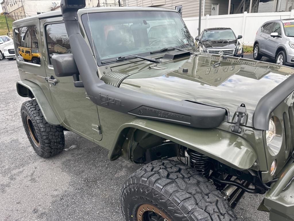 Jeep Wrangler 4WD 2dr Freedom Edition 2015