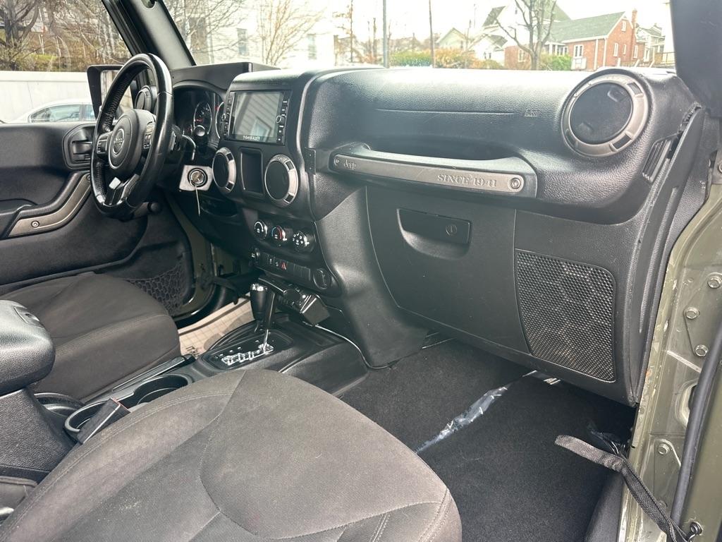 Jeep Wrangler 4WD 2dr Freedom Edition 2015