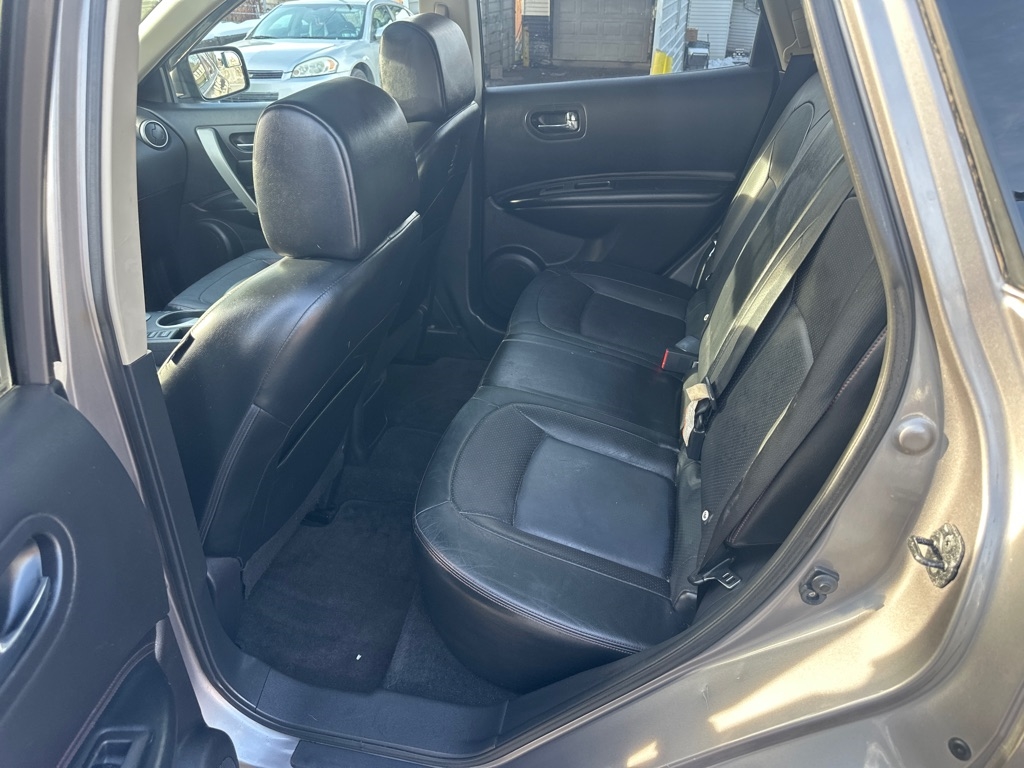 Nissan Rogue SL 4D SUV AWD 2013