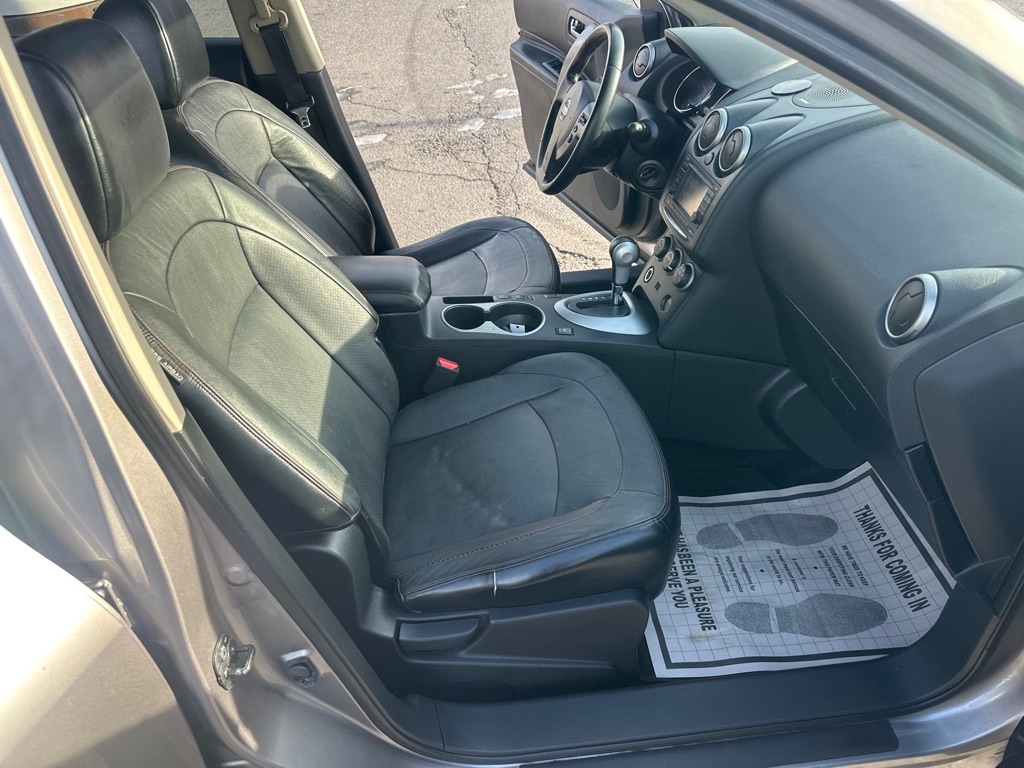 Nissan Rogue SL 4D SUV AWD 2013