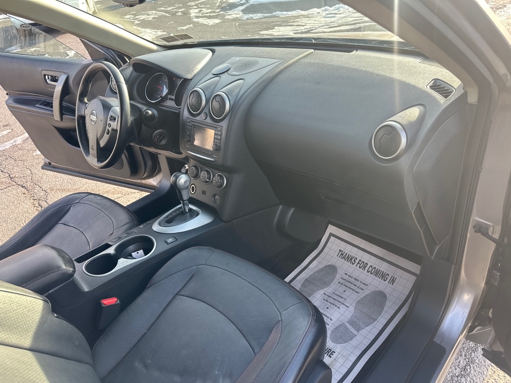 Nissan Rogue SL 4D SUV AWD 2013