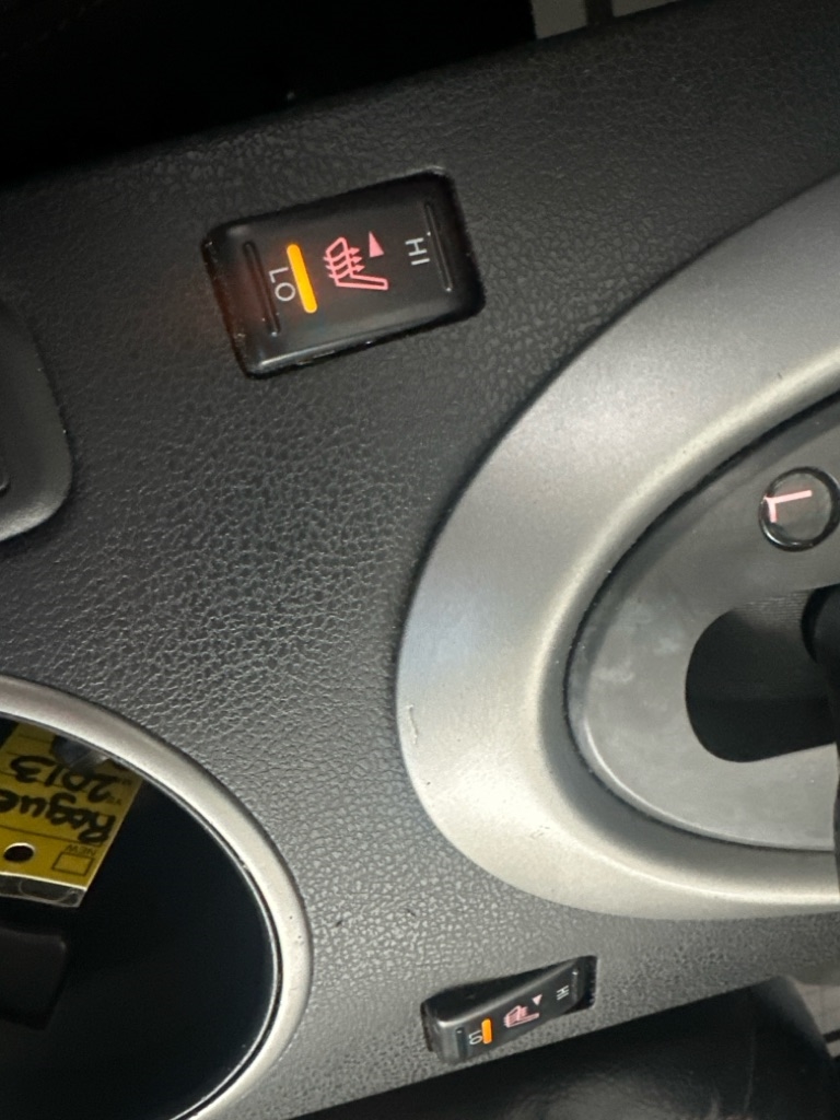 Nissan Rogue SL 4D SUV AWD 2013