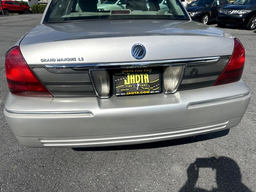 Mercury Grand Marquis  2011