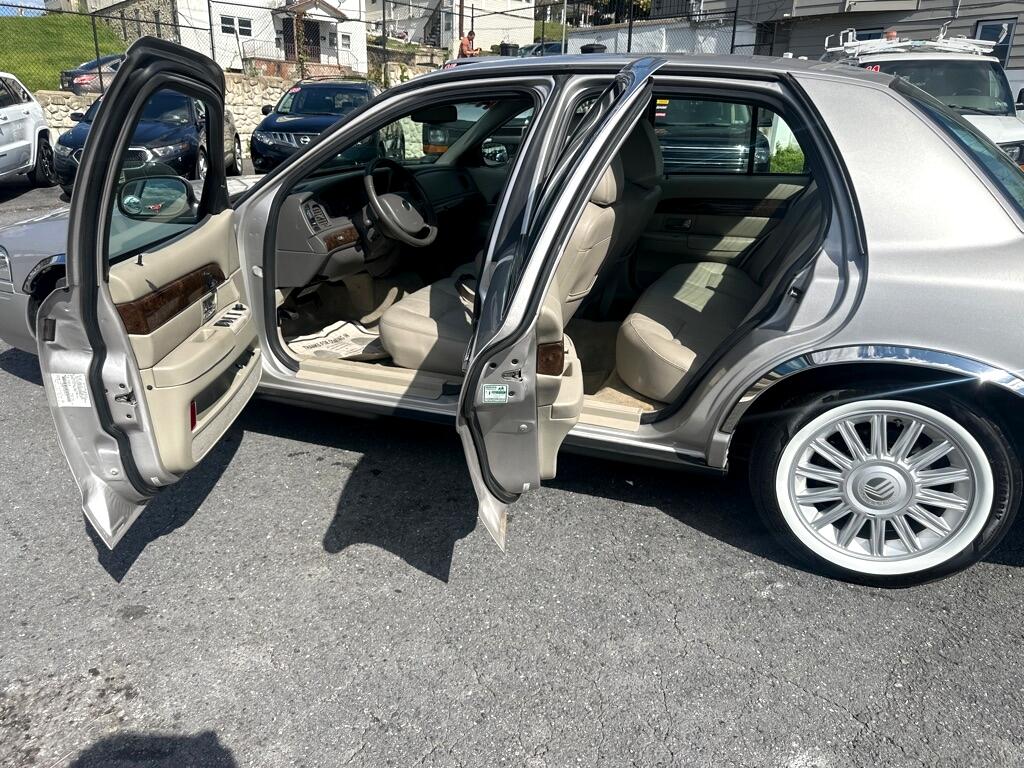 Mercury Grand Marquis  2011