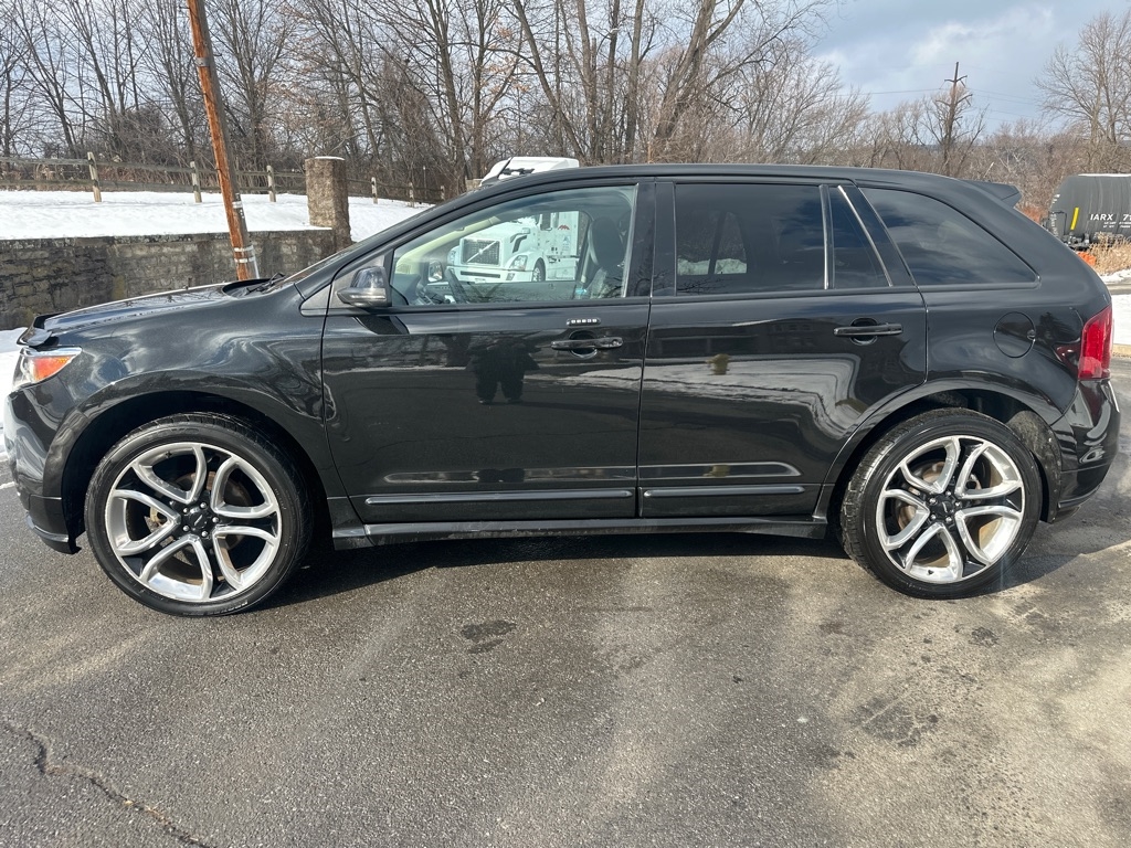 Ford Edge Sport 4D SUV AWD 2013