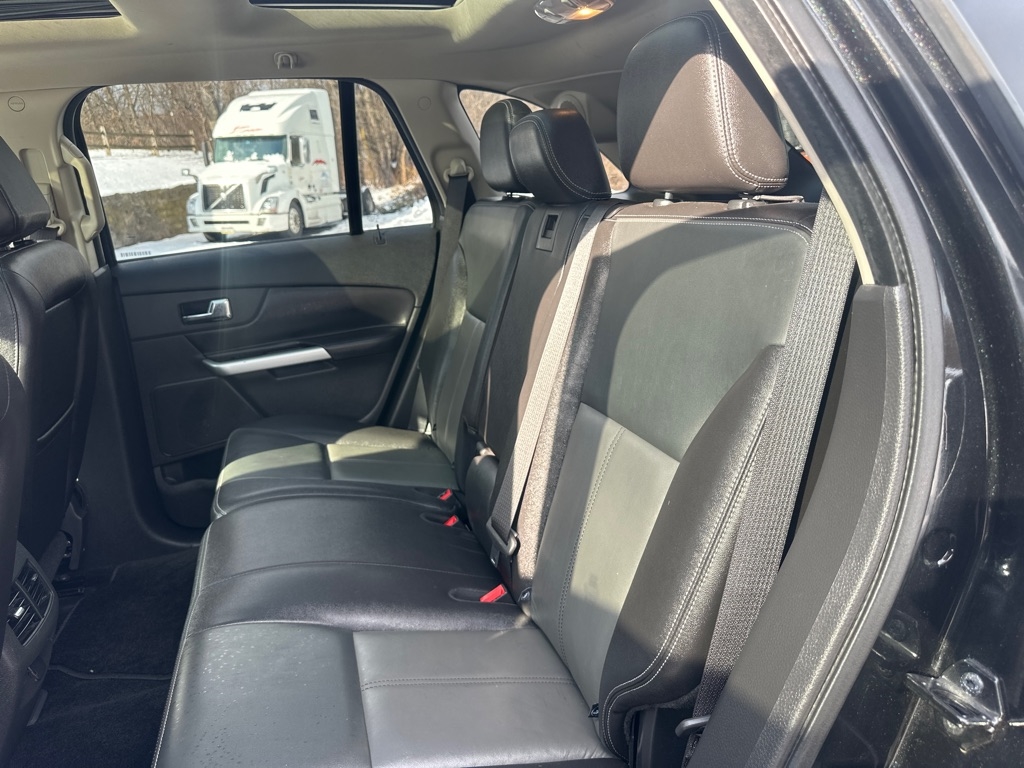 Ford Edge Sport 4D SUV AWD 2013
