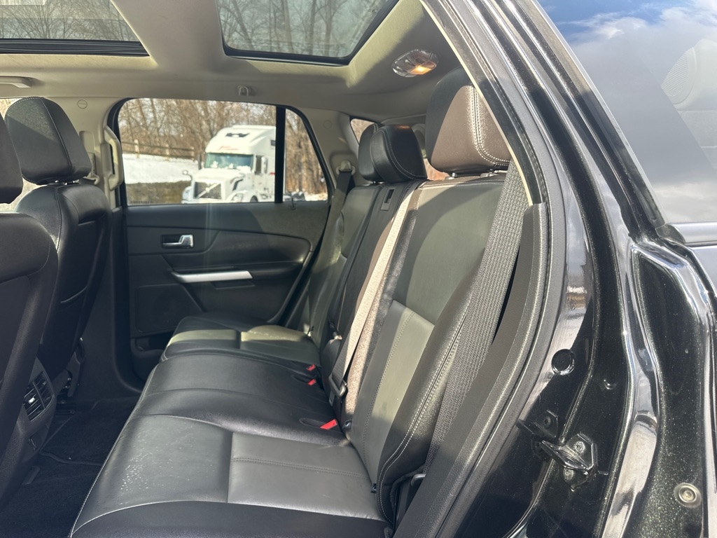 Ford Edge Sport 4D SUV AWD 2013