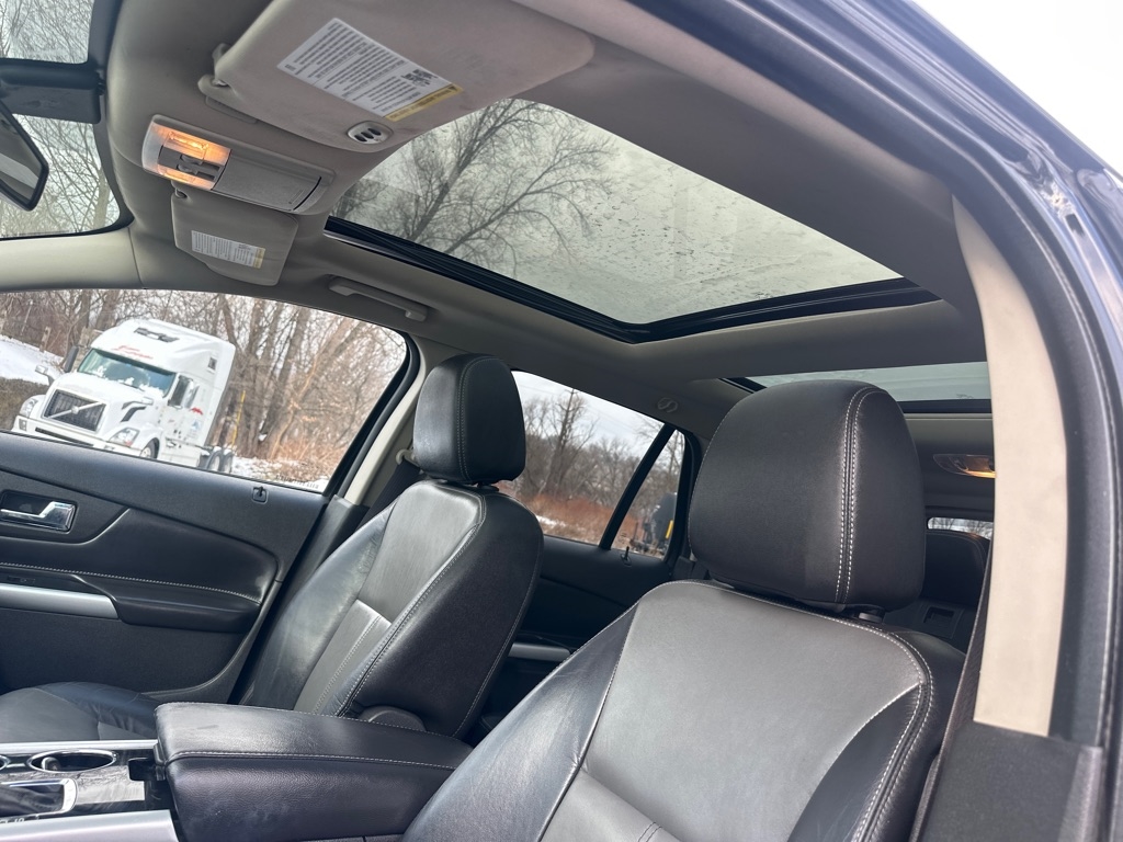 Ford Edge Sport 4D SUV AWD 2013