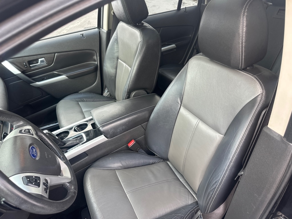 Ford Edge Sport 4D SUV AWD 2013