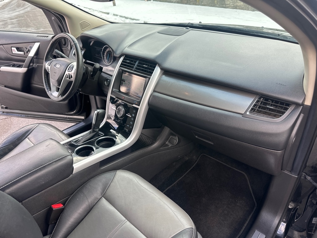 Ford Edge Sport 4D SUV AWD 2013