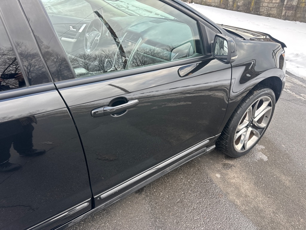 Ford Edge Sport 4D SUV AWD 2013