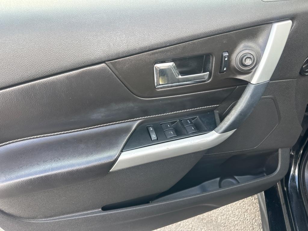 Ford Edge Sport 4D SUV AWD 2013