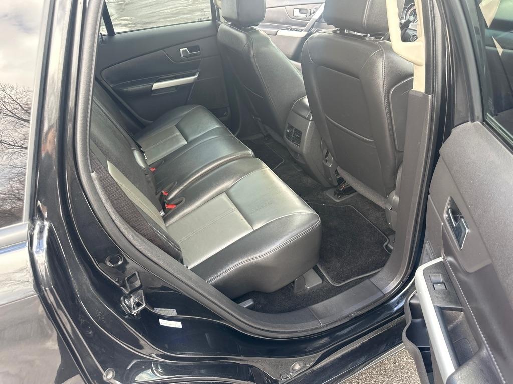 Ford Edge Sport 4D SUV AWD 2013