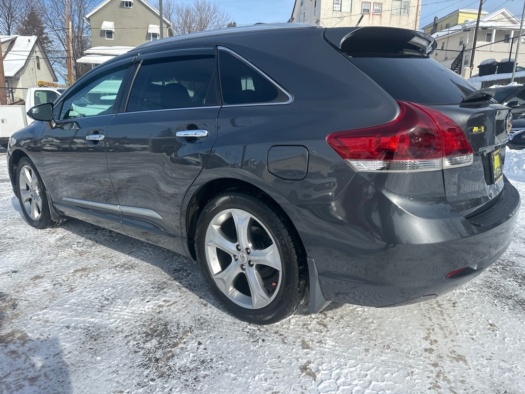 Toyota Venza 4dr Wgn V6 AWD LE (Natl) 2013